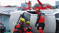 CȌhƂ̌P@Training with overseas firefighters